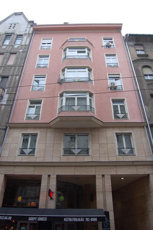 Elite & Apartment *
